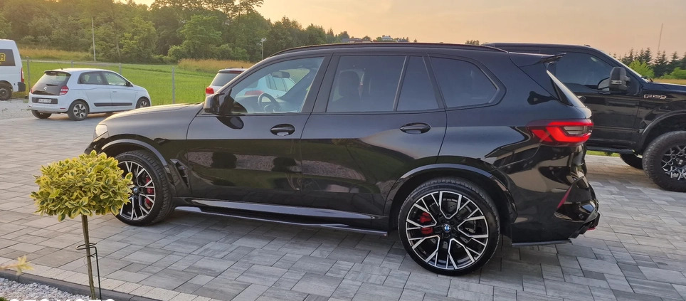 BMW X5 M cena 499000 przebieg: 15000, rok produkcji 2022 z Sztum małe 211